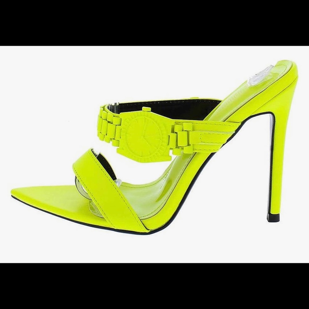 Cape Robbin “Watch” Heels